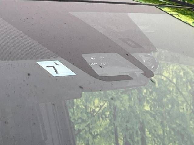 Toyota ESQUIRE 2017-07 7433-2