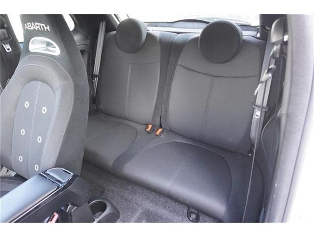 Abarth 595 2019-09 7543-12