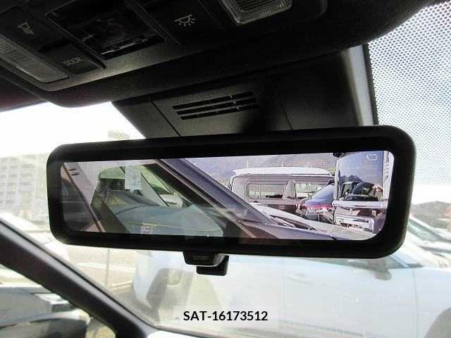 Toyota VOXY 2024-02 217839-10