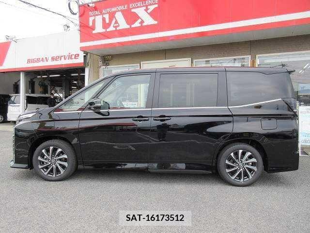Toyota VOXY 2024-02 217839-18