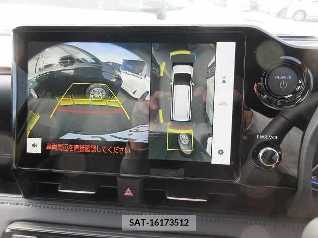 Toyota VOXY 2024-02 217839-5