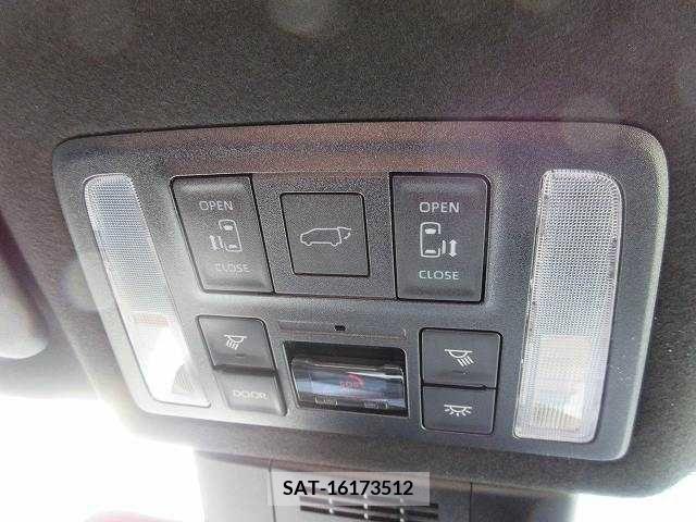 Toyota VOXY 2024-02 217839-17