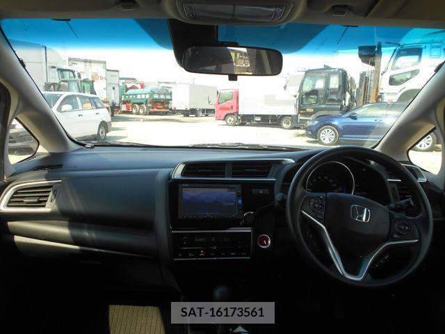 Honda FIT 2017-09 303827-2
