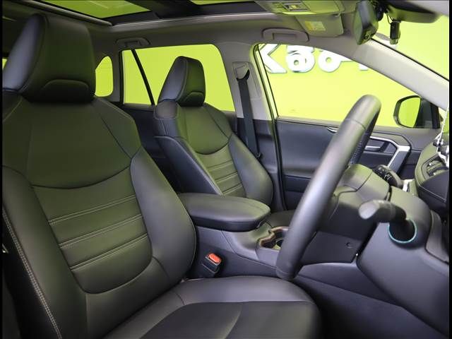 Toyota RAV4 2021-03 5926-23