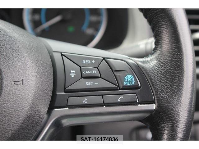 Nissan LEAF 2017-10 244129-3