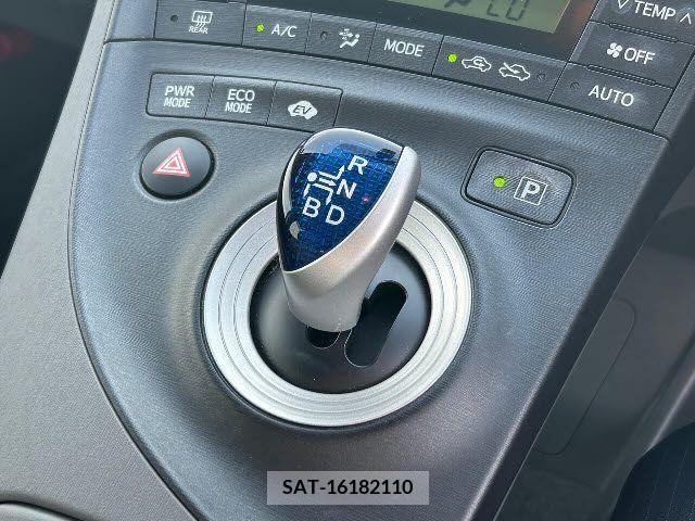 Toyota PRIUS 2010-04 282039-19