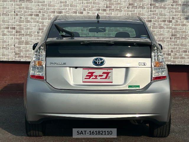 Toyota PRIUS 2010-04 282039-17