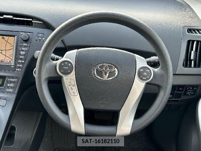 Toyota PRIUS 2010-04 282039-13