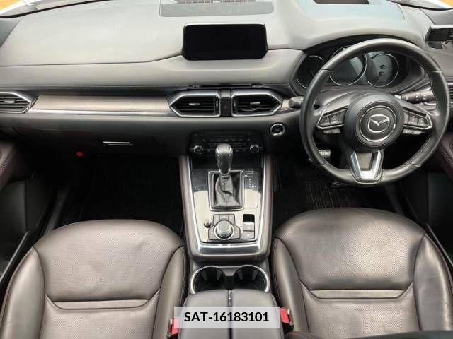 Mazda CX-8 2019-09 339743-1