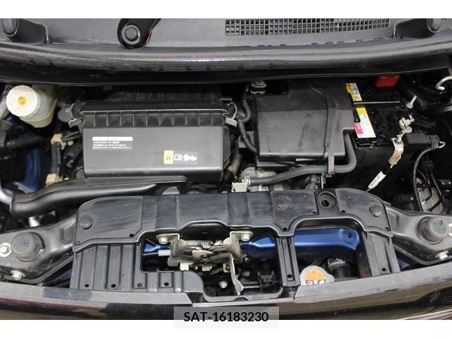 Nissan ROOX 2020-12 217054-17