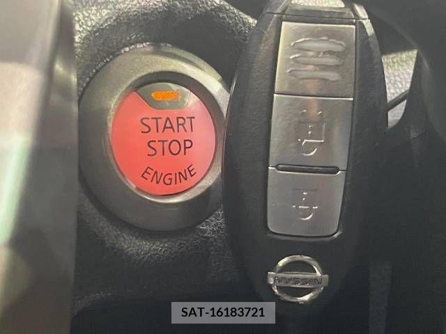 Nissan NOTE 2013-08 302316-5