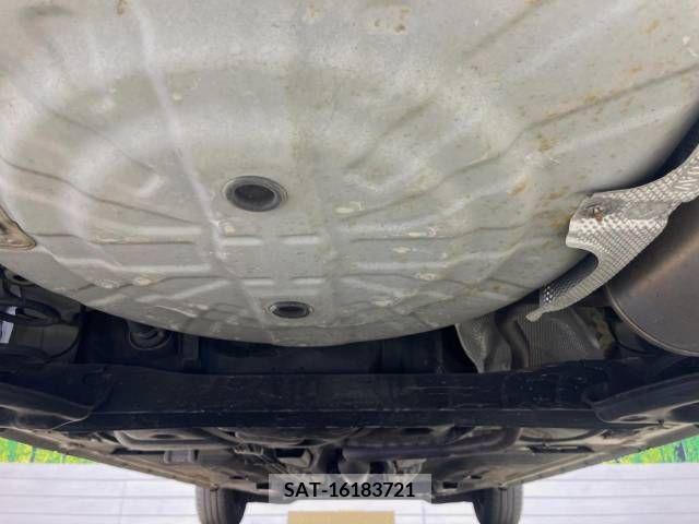 Nissan NOTE 2013-08 302316-19