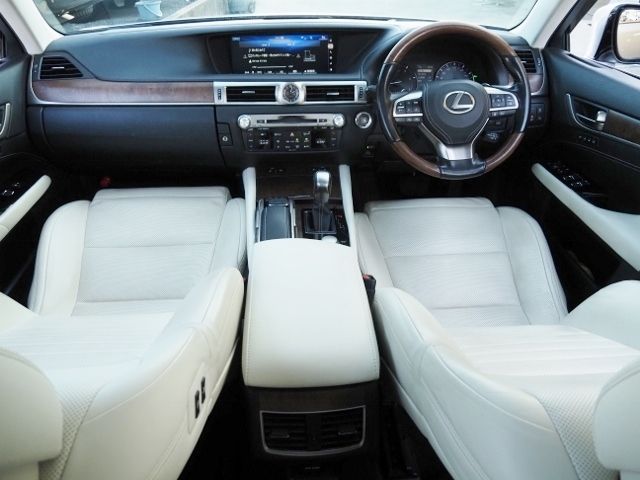 Lexus GS 2017-05 13034-10