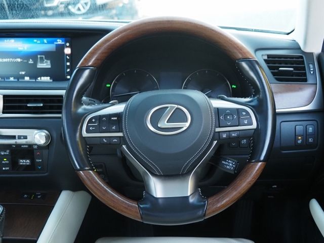 Lexus GS 2017-05 13034-18