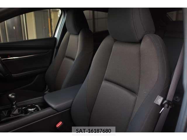Mazda MAZDA3 2020-06 331559-5