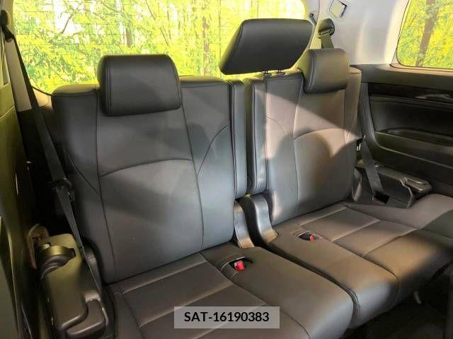 Toyota ALPHARD 2023-02 299595-10