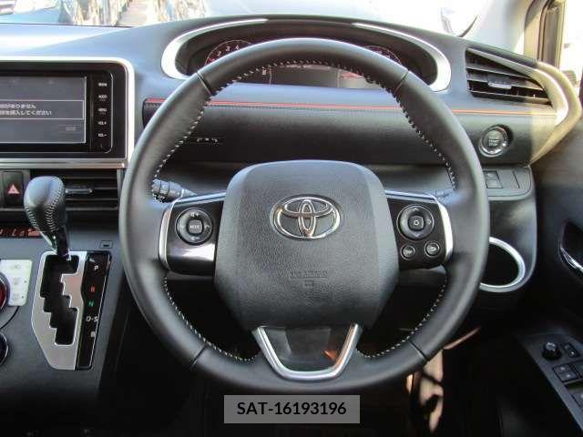 Toyota SIENTA 2016-05 314641-15