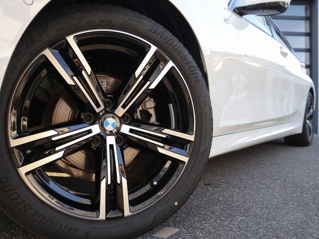 Bmw 3 SERIES 2023-06 28371-2