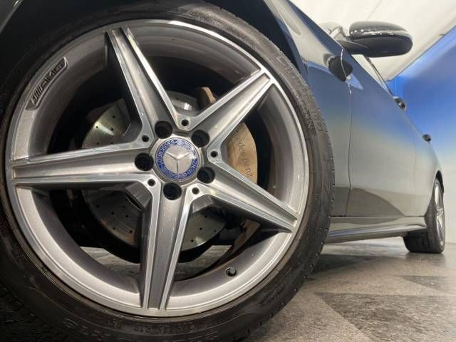 Mercedes Benz C-CLASS 2016-12 184930-17