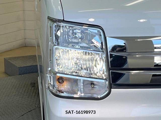 Suzuki EVERY WAGON 2018-10 379340-12