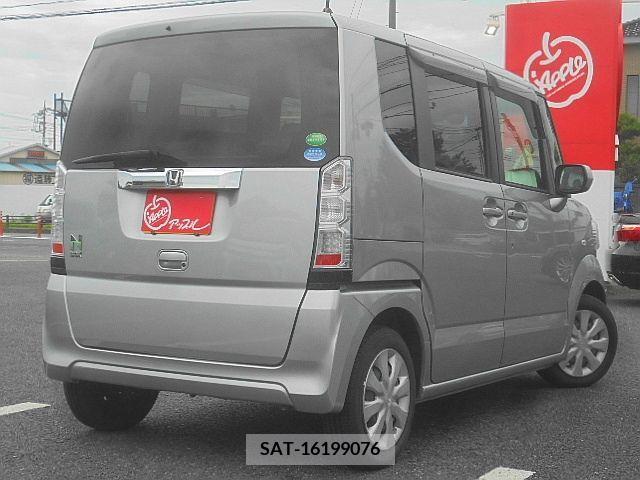 Honda N BOX 2017-04 325685-4