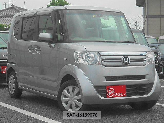 Honda N BOX 2017-04 325685-3