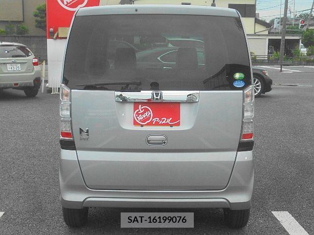 Honda N BOX 2017-04 325685-6
