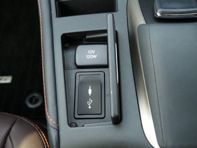 Lexus CT 2018-03 185655-23