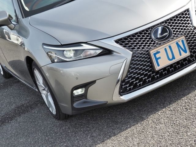 Lexus CT 2018-03 185655-7
