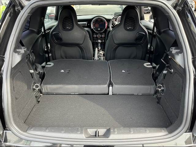 Bmw MINI 2018-02 10151-18