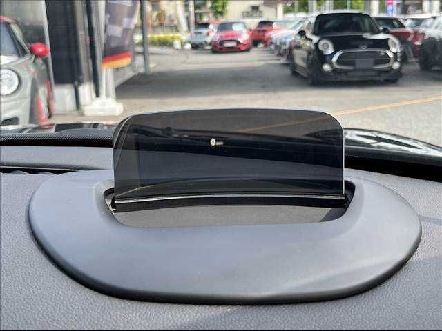 Bmw MINI 2018-02 10151-7