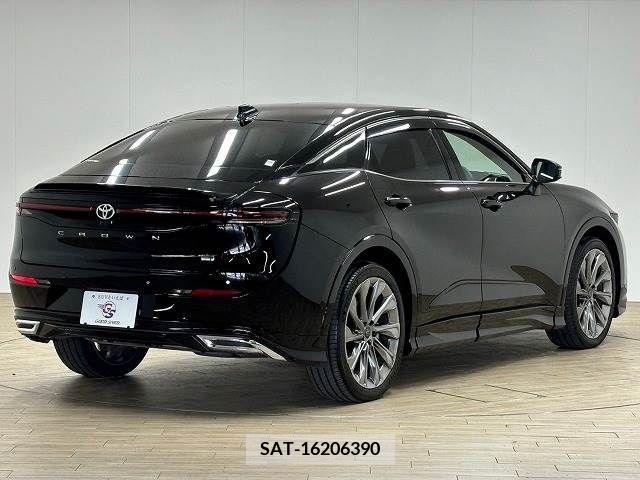 Toyota CROWN 2023-02 300655-16