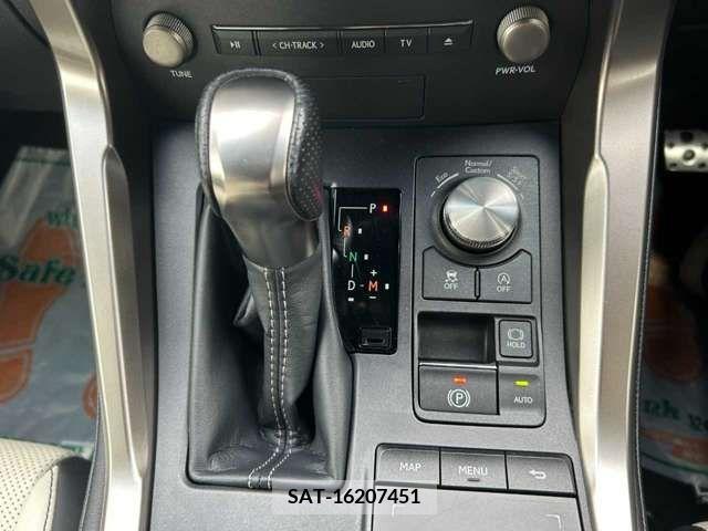 Lexus NX 2017-09 275630-14