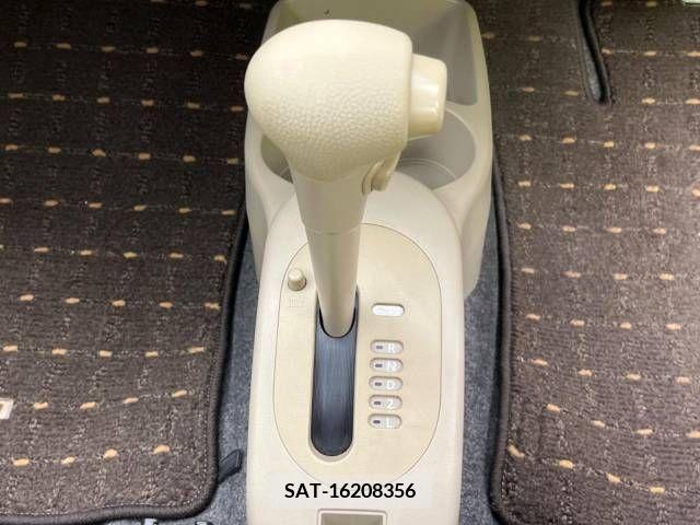 Suzuki ALTO 2012-11 389111-6