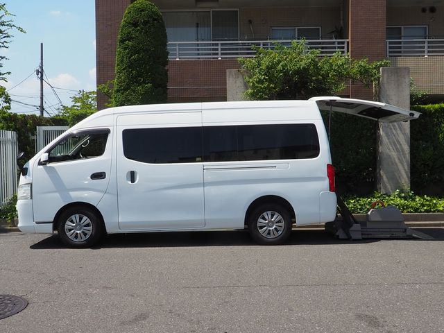 Nissan NV350 Caravan 2013-01 4857-18