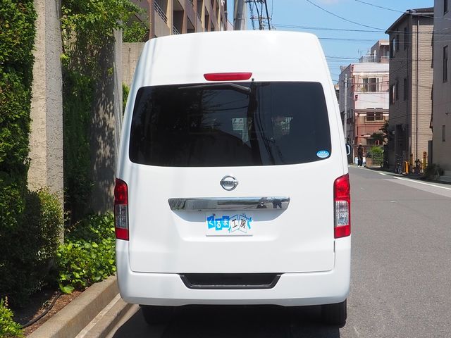 Nissan NV350 Caravan 2013-01 4857-24