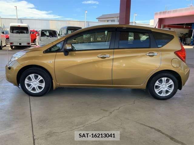 Nissan NOTE 2014-07 365467-5
