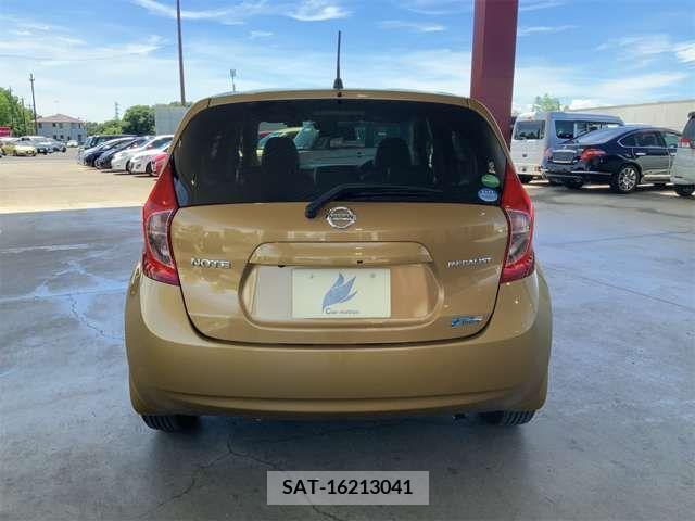 Nissan NOTE 2014-07 365467-3