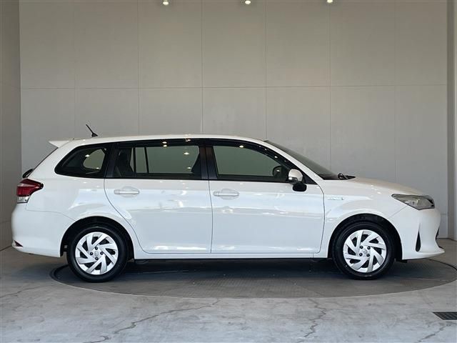 Toyota COROLLA FIELDER 2018-08 13018-11