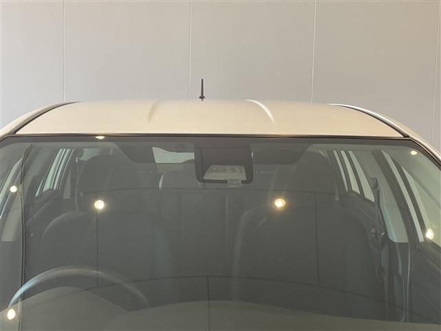 Toyota COROLLA FIELDER 2018-08 13018-3