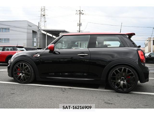 Bmw MINI 2019-03 225629-7
