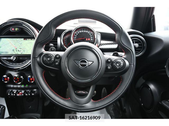 Bmw MINI 2019-03 225629-24