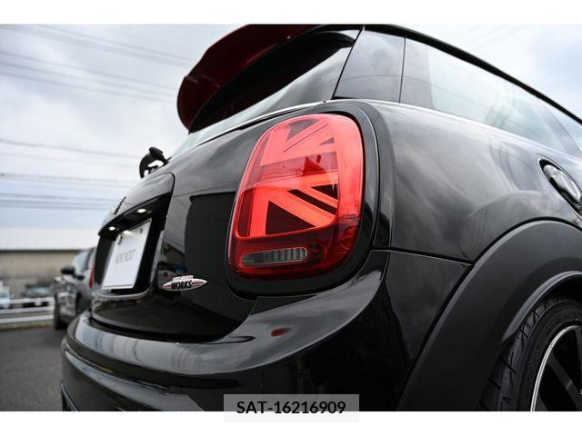 Bmw MINI 2019-03 225629-15