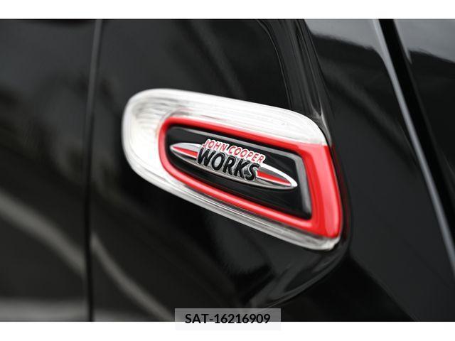 Bmw MINI 2019-03 225629-11