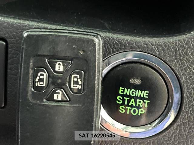 Toyota VOXY 2011-08 351411-6