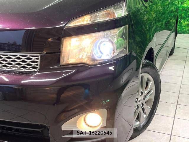 Toyota VOXY 2011-08 351411-12