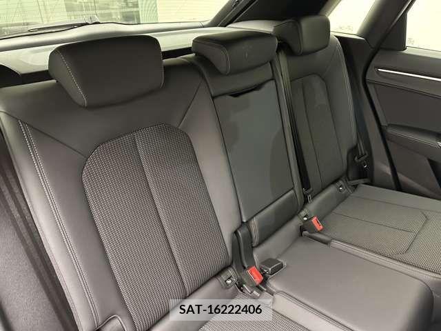 Audi Q3 2020-12 227603-14