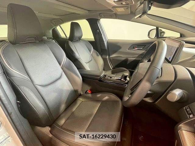Toyota PRIUS 2023-12 366440-11