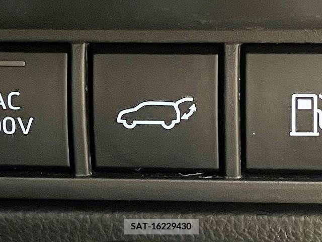 Toyota PRIUS 2023-12 366440-10