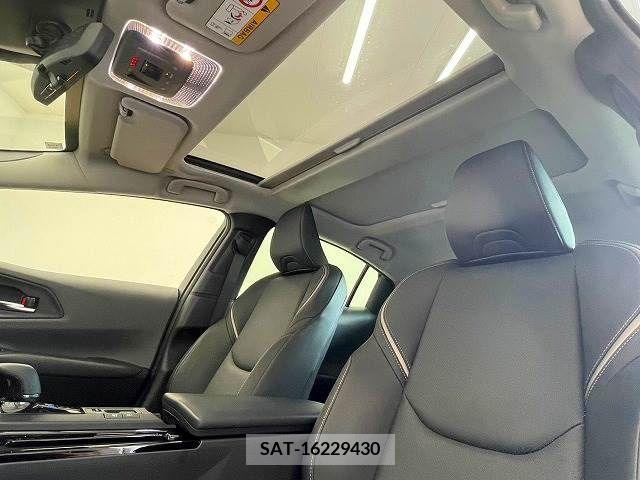 Toyota PRIUS 2023-12 366440-5